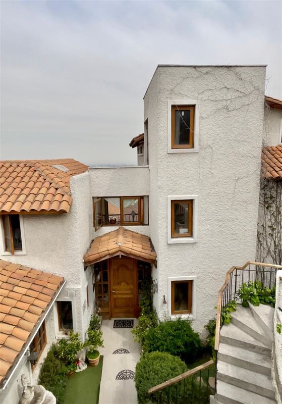 CASA EN CONDOMINIO / MIRADOR LOS DOMINICOS 