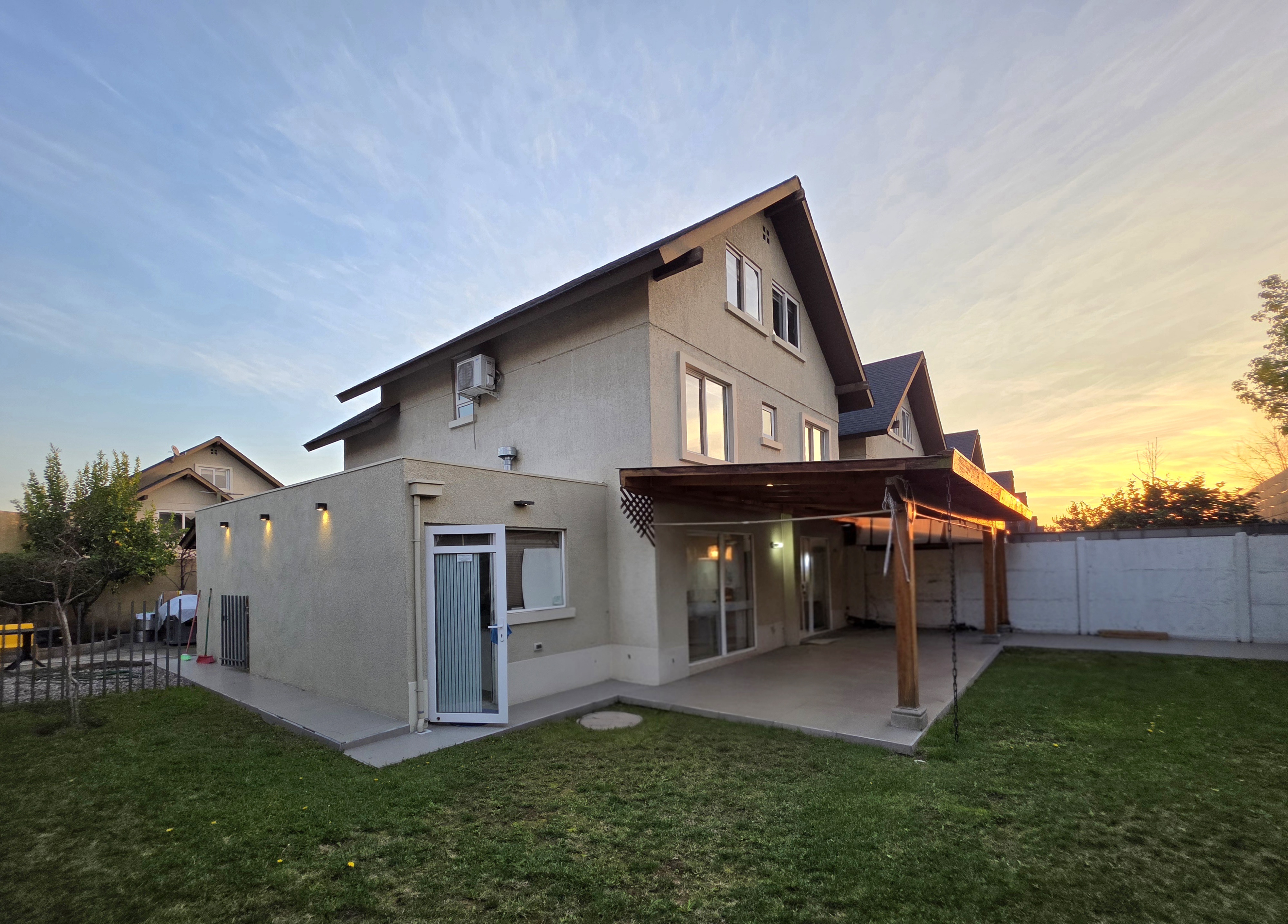 EN CONDOMINIO / PERIMETRAL